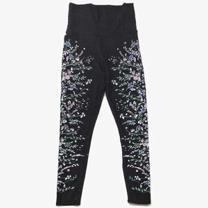 Evolution and Creation Active Floral Capri Legging